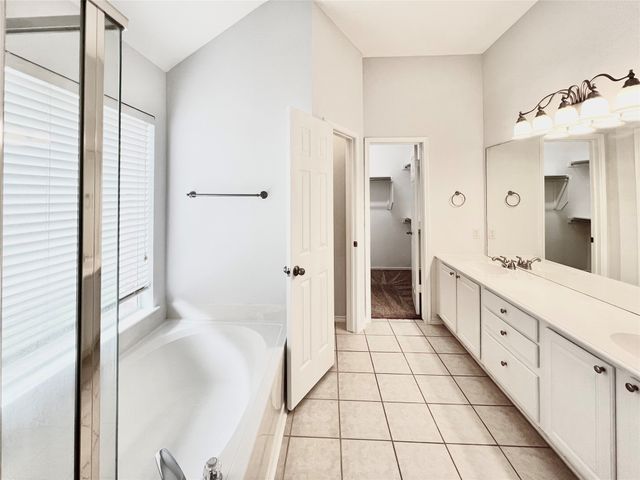 2107 Aberdeen Avenue, Mckinney, TX 75072