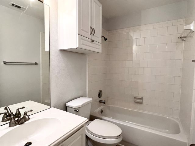 2107 Aberdeen Avenue, Mckinney, TX 75072