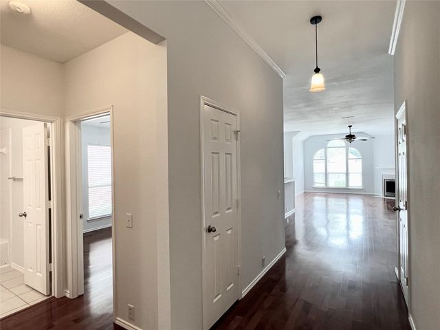2107 Aberdeen Avenue, Mckinney, TX 75072