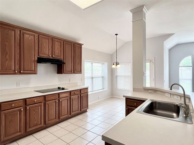 2107 Aberdeen Avenue, Mckinney, TX 75072