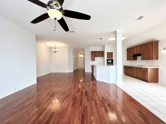 2107 Aberdeen Avenue, Mckinney, TX 75072