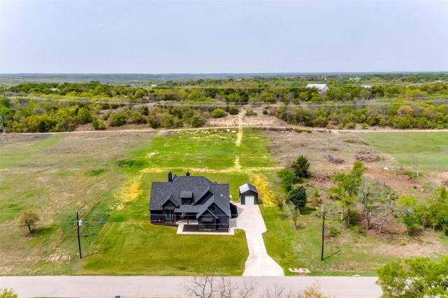 521 Echo Glade Court, Azle, TX 76020