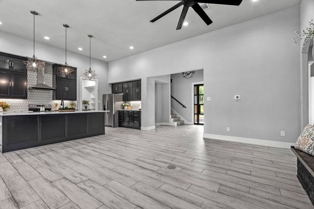 521 Echo Glade Court, Azle, TX 76020