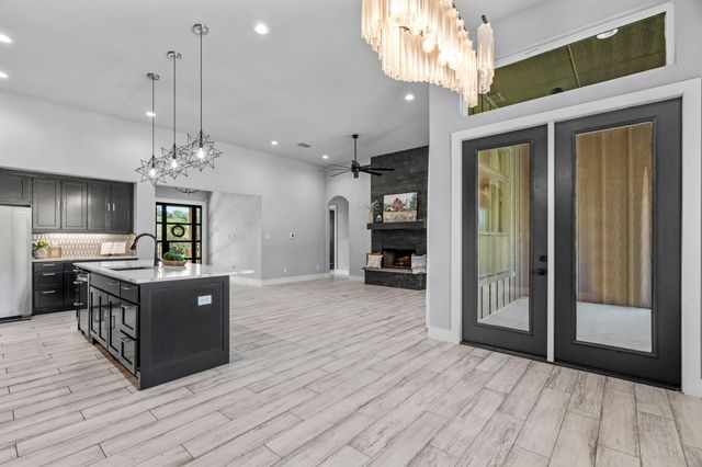 521 Echo Glade Court, Azle, TX 76020
