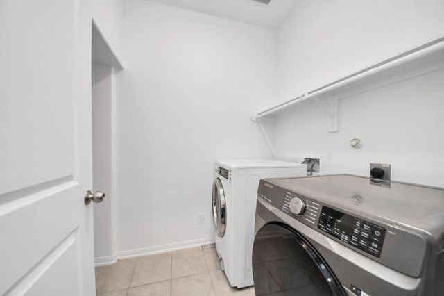208 Salange Lane, Katy, TX 77493