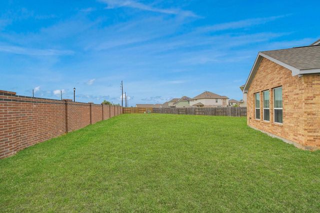 208 Salange Lane, Katy, TX 77493