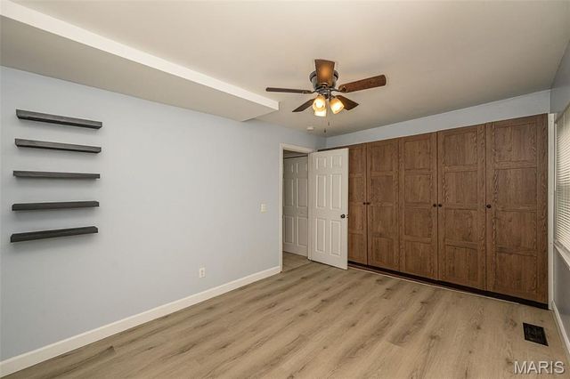2200 N 5th Street, St Charles, MO 63301