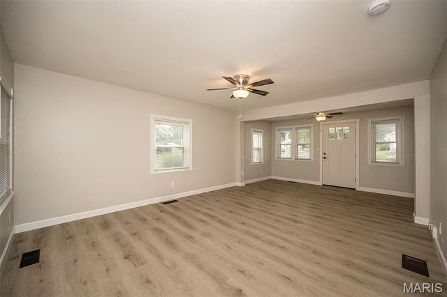 2200 N 5th Street, St Charles, MO 63301