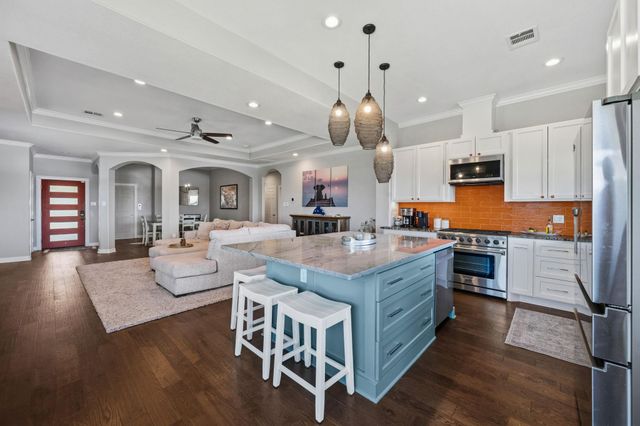 514 Water View Drive, Livingston, TX 77351