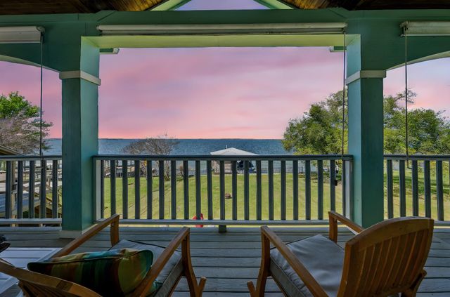 514 Water View Drive, Livingston, TX 77351