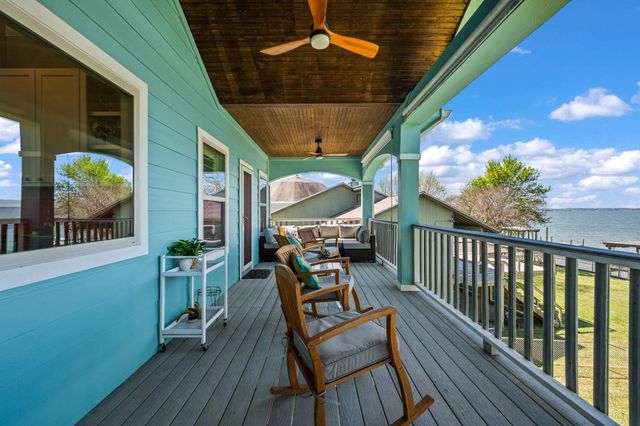 514 Water View Drive, Livingston, TX 77351