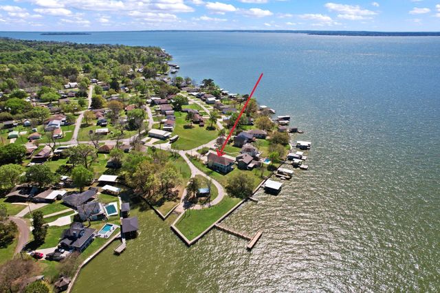 514 Water View Drive, Livingston, TX 77351