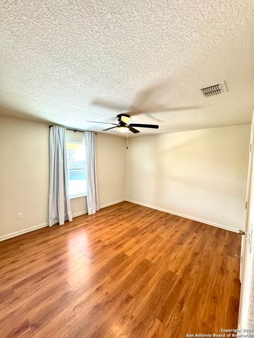 11474 COUNTRY CYN, San Antonio, TX 78252