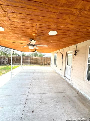 11474 COUNTRY CYN, San Antonio, TX 78252