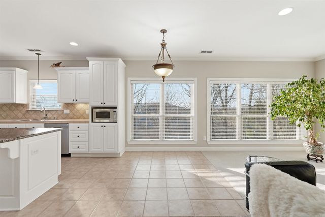 9 Lanes End, Little Rock, AR 72223