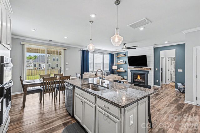 1352 Tollcross Road, Indian Trail, NC 28079