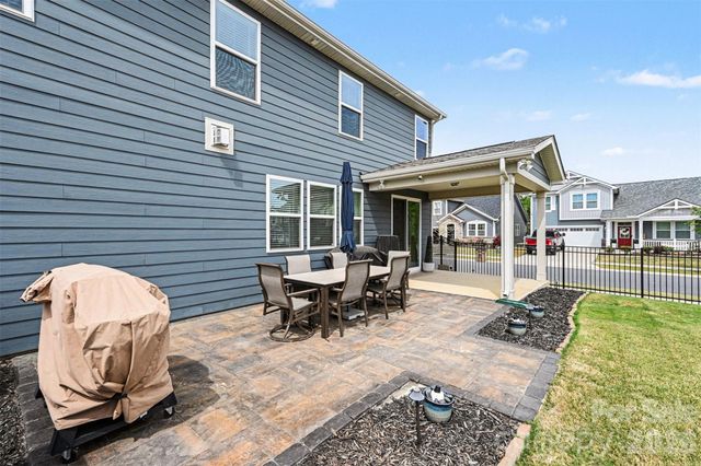 1352 Tollcross Road, Indian Trail, NC 28079