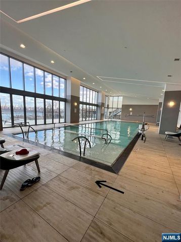 320 Adolphus Avenue 408, Cliffside Park, NJ 07010