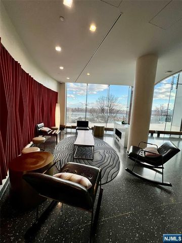 320 Adolphus Avenue 408, Cliffside Park, NJ 07010