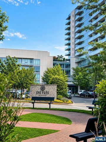 320 Adolphus Avenue 408, Cliffside Park, NJ 07010