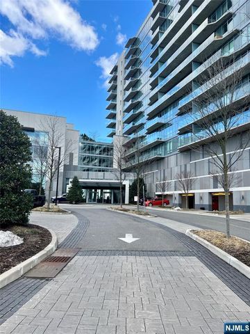 320 Adolphus Avenue 408, Cliffside Park, NJ 07010