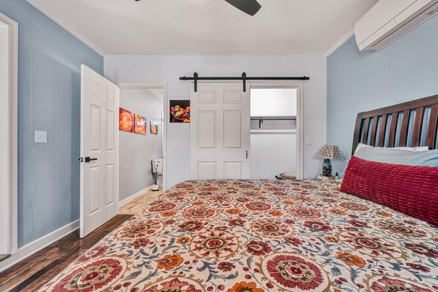 30 Crescent LN, Wirtz, VA 24184