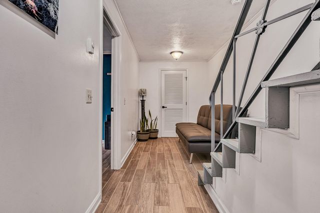 30 Crescent LN, Wirtz, VA 24184