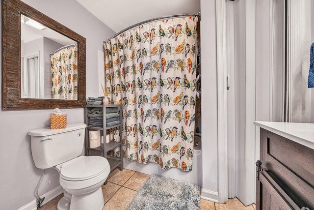 30 Crescent LN, Wirtz, VA 24184