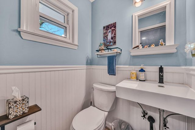 30 Crescent LN, Wirtz, VA 24184