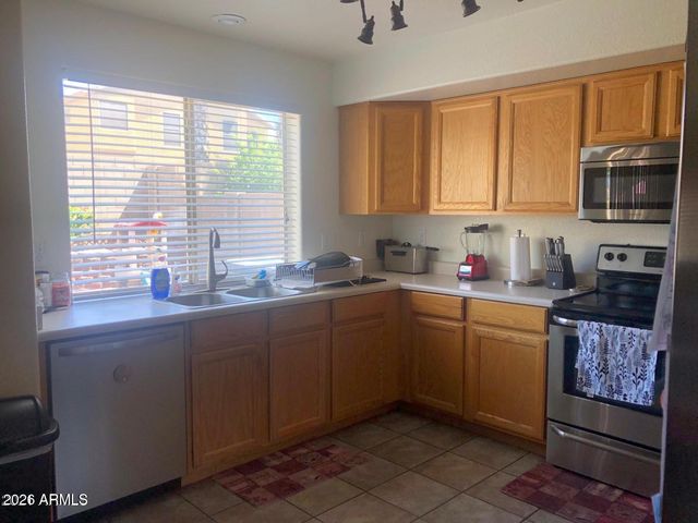 12860 W MONTE VISTA Road, Avondale, AZ 85392