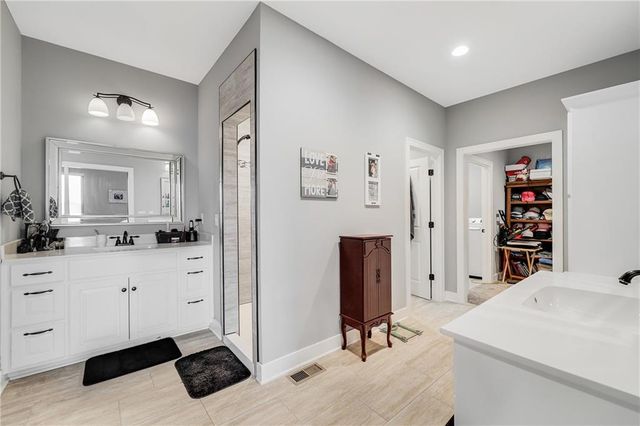 1403 Burr Oak Court, Grain Valley, MO 64029