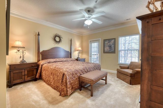 94 Glen Eagle Ct C202, Clayton, GA 30525