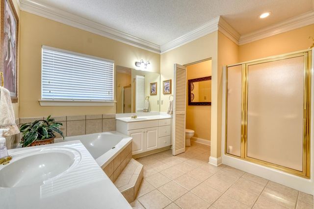 94 Glen Eagle Ct C202, Clayton, GA 30525