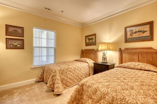 94 Glen Eagle Ct C202, Clayton, GA 30525