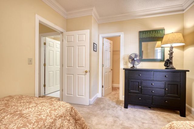 94 Glen Eagle Ct C202, Clayton, GA 30525