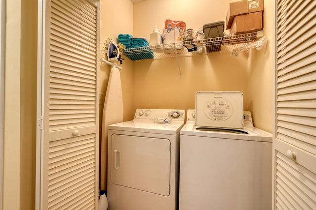 94 Glen Eagle Ct C202, Clayton, GA 30525