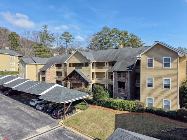 94 Glen Eagle Ct C202, Clayton, GA 30525