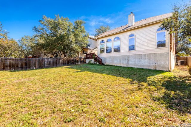 419 Coyanosa Falls, San Antonio, TX 78258