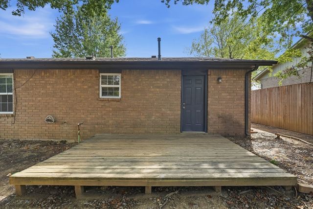 607 W 150th Street S, Glenpool, OK 74033
