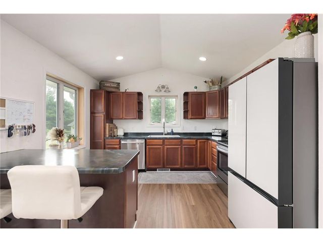 869 161st Street, Hammond, WI 54015