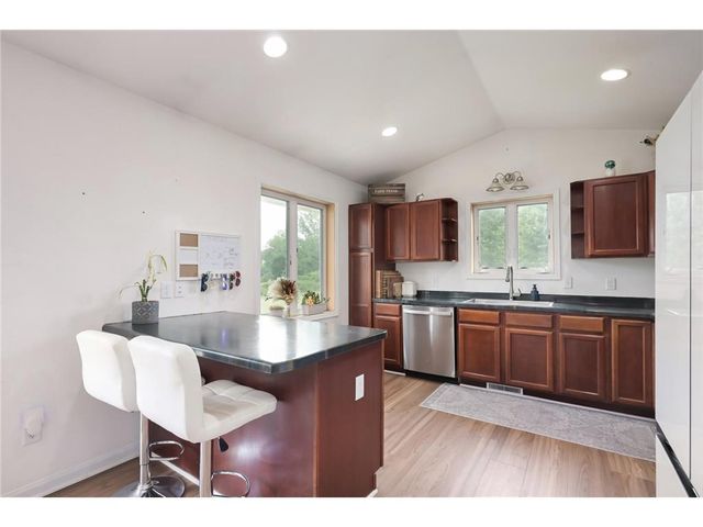 869 161st Street, Hammond, WI 54015