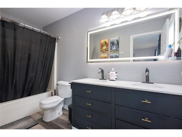 869 161st Street, Hammond, WI 54015