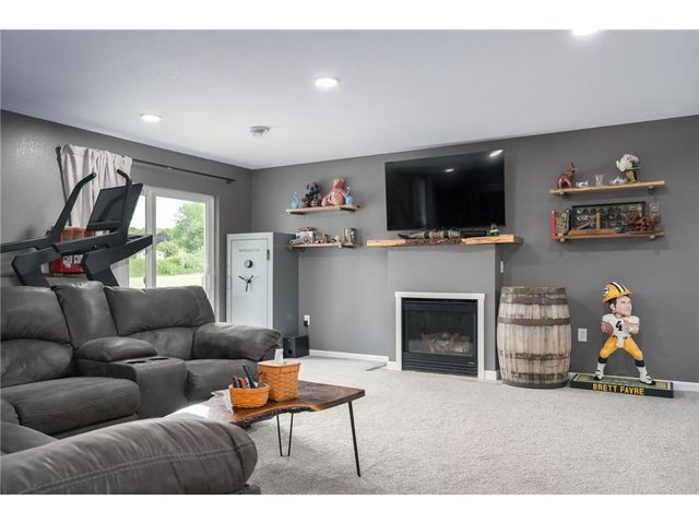 869 161st Street, Hammond, WI 54015