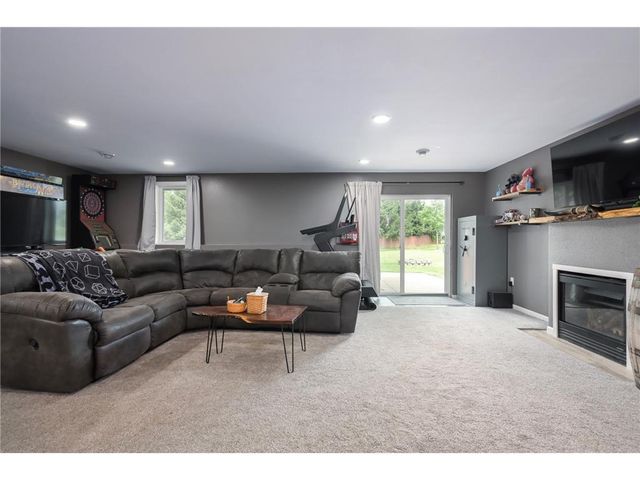 869 161st Street, Hammond, WI 54015