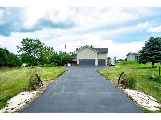 869 161st Street, Hammond, WI 54015