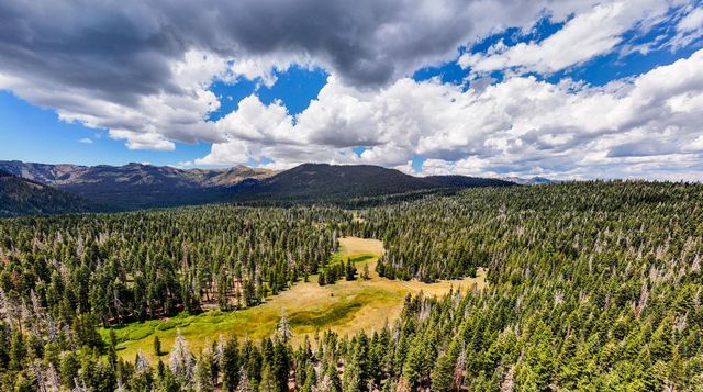 240 Eastview Drive, Tahoe City, CA 96145