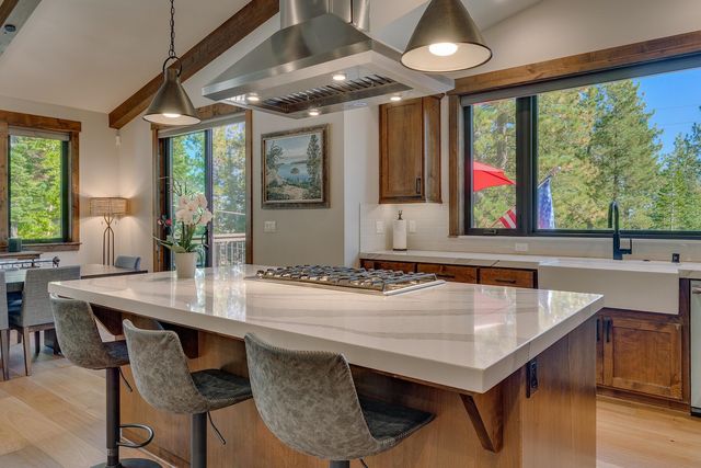 240 Eastview Drive, Tahoe City, CA 96145