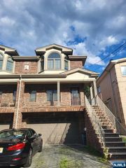 526 Hillside Avenue B, Palisades Park, NJ 07650