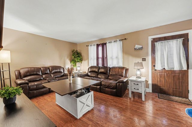 6810 Van Buren Street, Merrillville, IN 46410