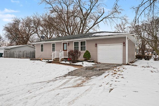 6810 Van Buren Street, Merrillville, IN 46410
